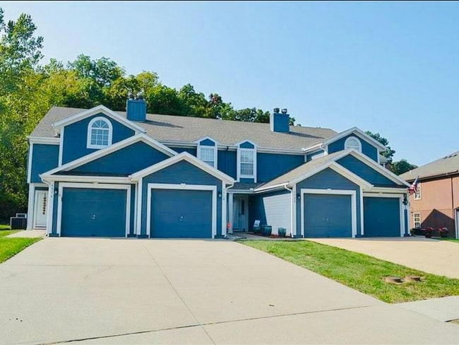 property at 5520 NW Moonlight Meadow Dr