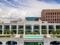 Giralda Place Residences in Coral Gables, FL - Building Photo - Building Photo