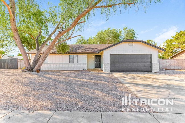 265 W San Angelo St
