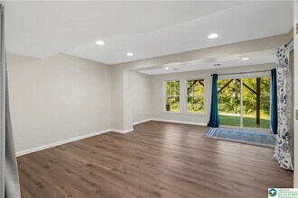 4542 Jasmine Dr in Center Valley, PA - Building Photo - Building Photo