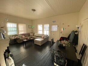 920 W Morgan St, Unit B in Raleigh, NC - Building Photo - Building Photo