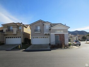 5602 Sienna Way in Westlake Village, CA - Foto de edificio - Building Photo