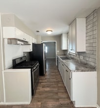 7323 Glen Manor in San Antonio, TX - Building Photo - Building Photo