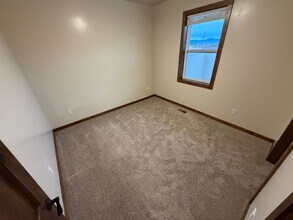 11 Fieldcross Ln in Helena, MT - Building Photo - Building Photo