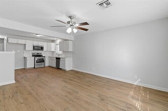 215 N Morrow St in Blue Ridge, TX - Building Photo - Building Photo