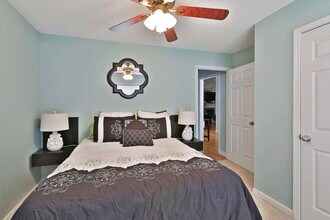 195 Hunterian Pl in Newnan, GA - Building Photo - Building Photo