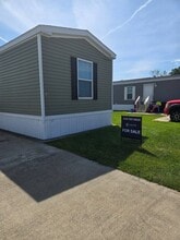 1301 OH-523 in Fremont, OH - Building Photo - Building Photo