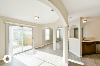 415 Margo St in San Antonio, TX - Building Photo - Building Photo