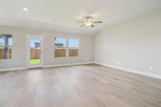2214 Dunbar Dr in Sherman, TX - Building Photo - Building Photo