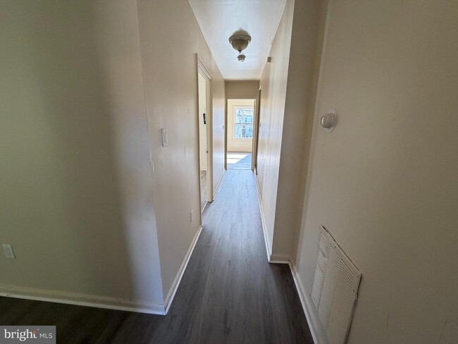 110 W Main St in Millville, NJ - Building Photo - Building Photo