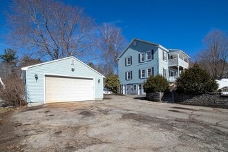 5 Maple Ave, Unit 1 in Oxford, MA - Foto de edificio - Building Photo
