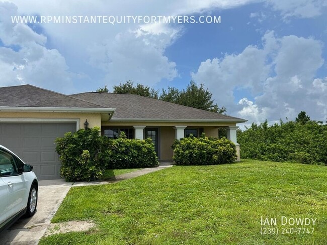 property at 2531 Sunniland Blvd