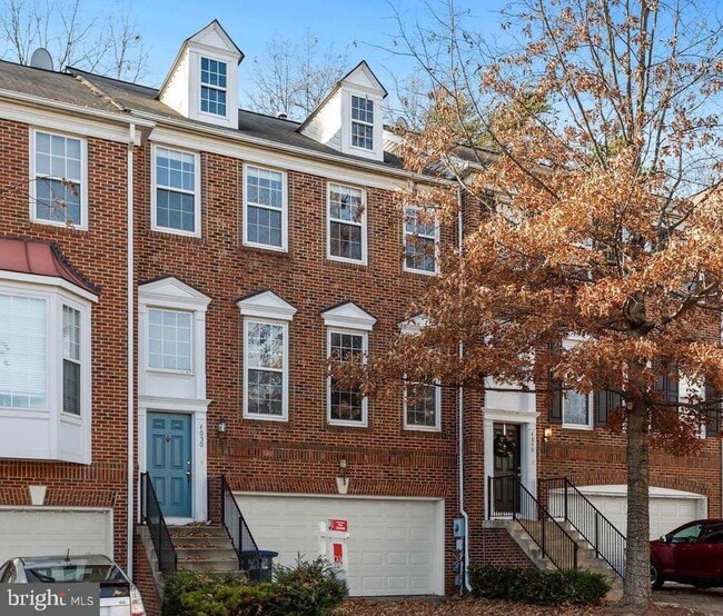 property at 4050 Timber Oak Trl