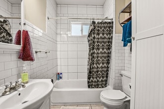 122 N Franklin St in Madison, WI - Foto de edificio - Building Photo