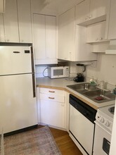 988 Memorial Dr, Unit 988 in Cambridge, MA - Building Photo - Building Photo