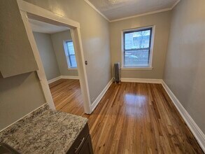 3412 W Montrose Ave in Chicago, IL - Building Photo - Building Photo