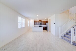 3719 Via Allegro in Henderson, NV - Building Photo
