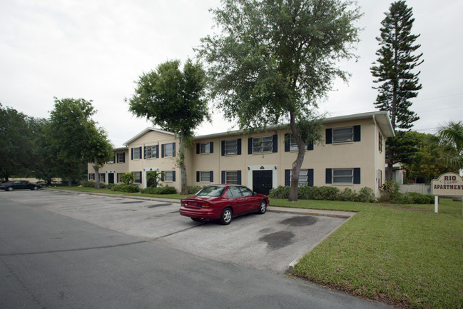 Rio Vista in St. Petersburg, FL - Building Photo - Building Photo