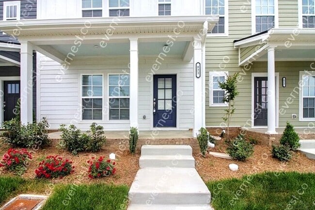 property at 821 Goswell Dr