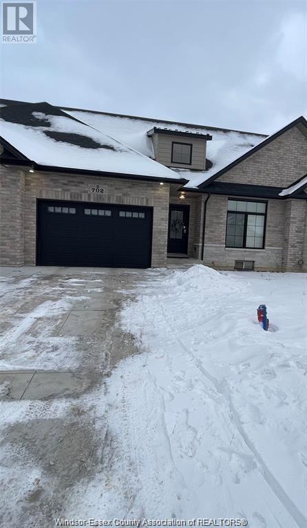 702 Elliot Pt Rd