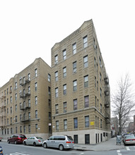 245 E 196th St in Bronx, NY - Building Photo - Building Photo