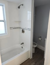 1 West St, Unit 1 in Lebanon, NH - Building Photo - Building Photo