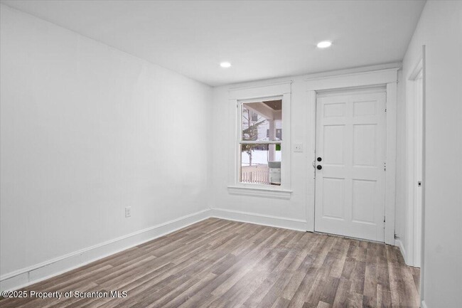 517 Wheeler Ave in Scranton, PA - Building Photo - Building Photo