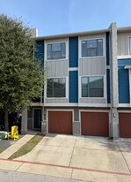 1500 Lorraine Loop in Austin, TX - Building Photo