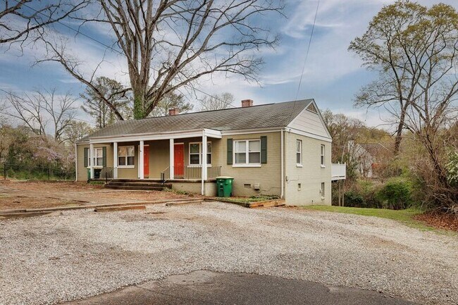 145 Gran Ellen Dr in Athens, GA - Building Photo - Building Photo