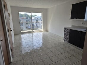 109 Rue Bourgeois in Granby, QC - Building Photo - Building Photo