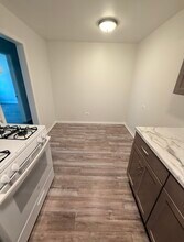 600 McKinley Ave in Mundelein, IL - Building Photo - Building Photo