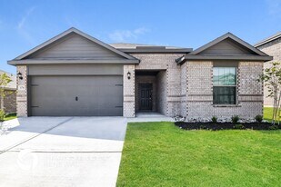 174 Switchback Hl Rd in Newark, TX - Building Photo