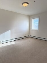 4701 49 Ave in Stony Plain, AB - Building Photo - Building Photo