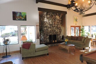 65 Verde Valley School Rd in Sedona, AZ - Building Photo - Building Photo