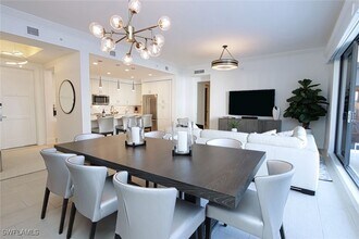 1030 3rd Ave S in Naples, FL - Building Photo - Building Photo