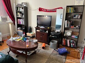 1860 Commonwealth Ave, Unit 20 in Boston, MA - Building Photo