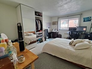 180 Mountain Ave, Unit Unit 14 in Malden, MA - Building Photo - Building Photo