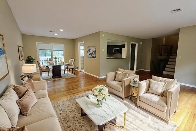 property at 606 Rocky Ridge Rd