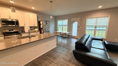 14220 Halden Ridge Way in Louisville, KY - Building Photo - Building Photo