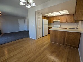 2786 West 5550 South, Unit C9 in Roy, UT - Building Photo - Building Photo
