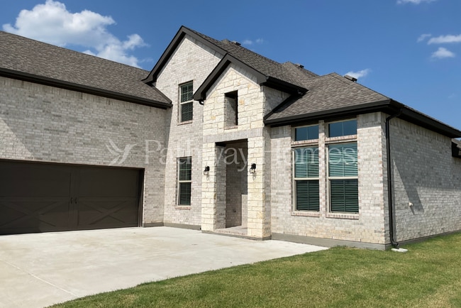 1002 Stillmeade Dr in Midlothian, TX - Building Photo - Building Photo