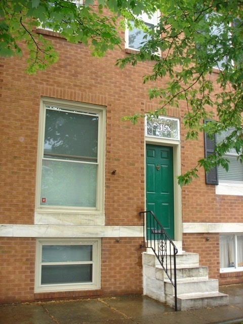 615 S Lakewood Ave in Baltimore, MD - Building Photo