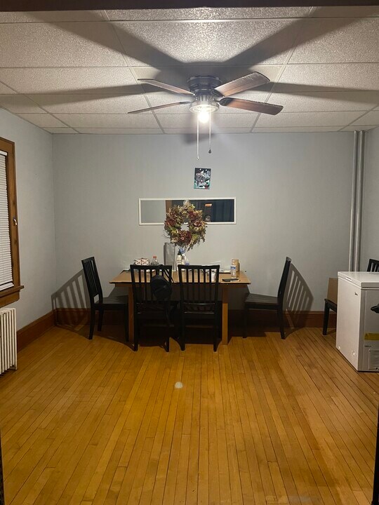 177 Shelburne Rd, Unit 1 in Burlington, VT - Foto de edificio