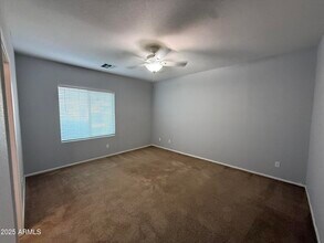 885 E Cherry Hills Dr in Chandler, AZ - Building Photo - Building Photo