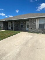 1713 Windward Dr in Killeen, TX - Building Photo