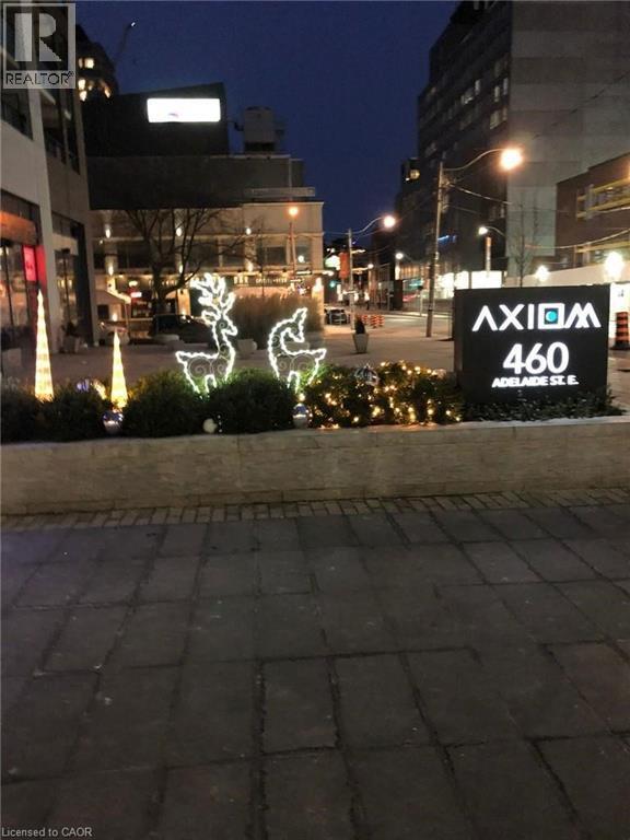 460 Adelaide St E in Toronto, ON - Building Photo - Building Photo