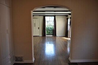 1352 Masselin Ave, Unit 1352 in Los Angeles, CA - Building Photo - Building Photo