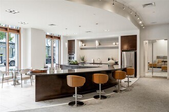 101 Colorado St in Austin, TX - Building Photo - Building Photo