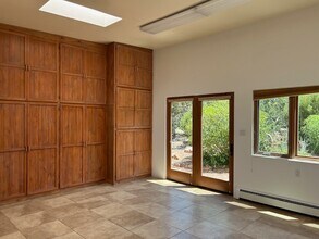 6 Sunflower Cir in Santa Fe, NM - Building Photo - Building Photo