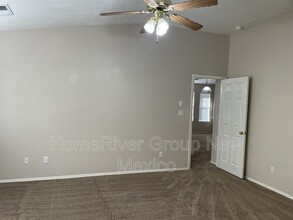 9612 Kilauea Ave NW in Albuquerque, NM - Building Photo - Building Photo